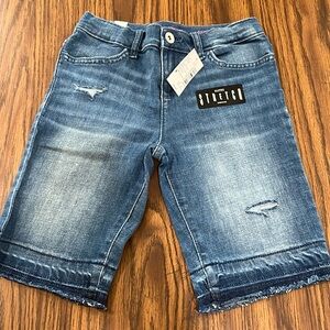 GIRLS Super stretch denim shorts size 8